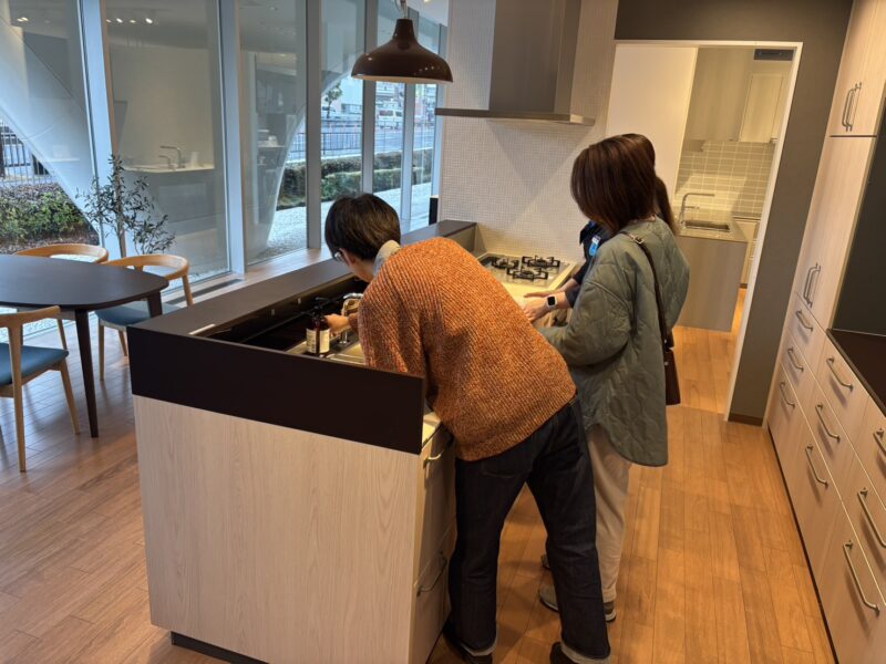 TOTOショールームで暮らしのイメージを具体化